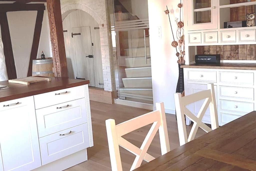 3 Bedroom Swiss House On 3 Floors Oberglatt Esterno foto